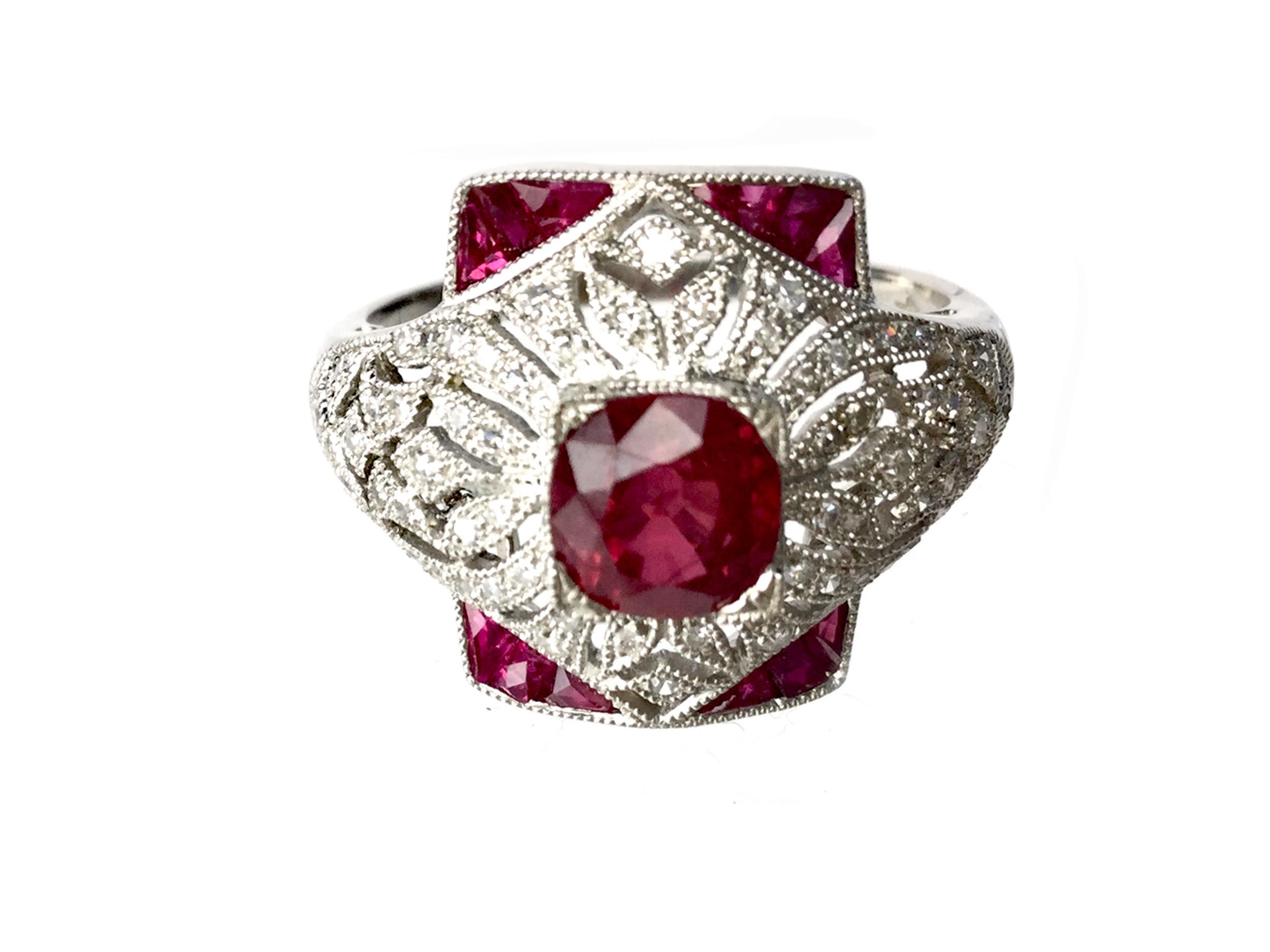 A RUBY, SPINEL AND DIAMOND RING