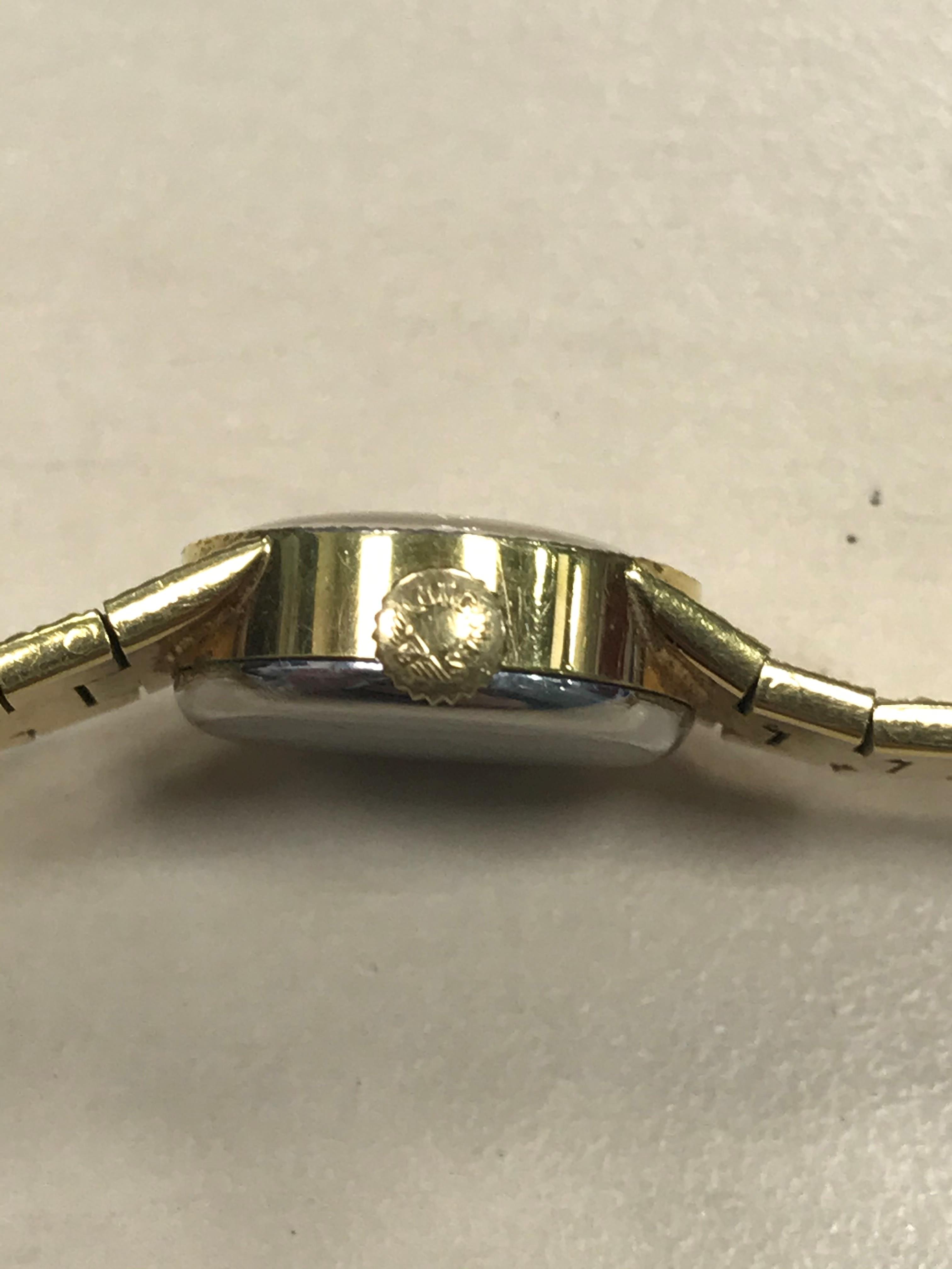 A LADY'S GOLD PLATED LONGINES WRIST WATCH - Image 5 of 5