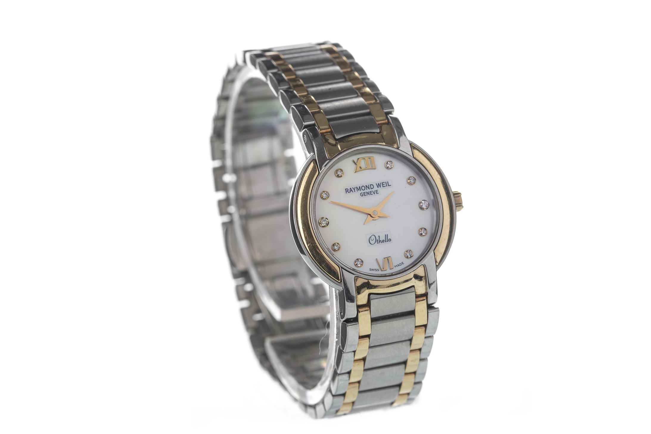 A LADY'S RAYMOND WEIL OTHELLO DIAMOND SET BI COLOUR STAINLESS STEEL QUARTZ WRIST WATCH