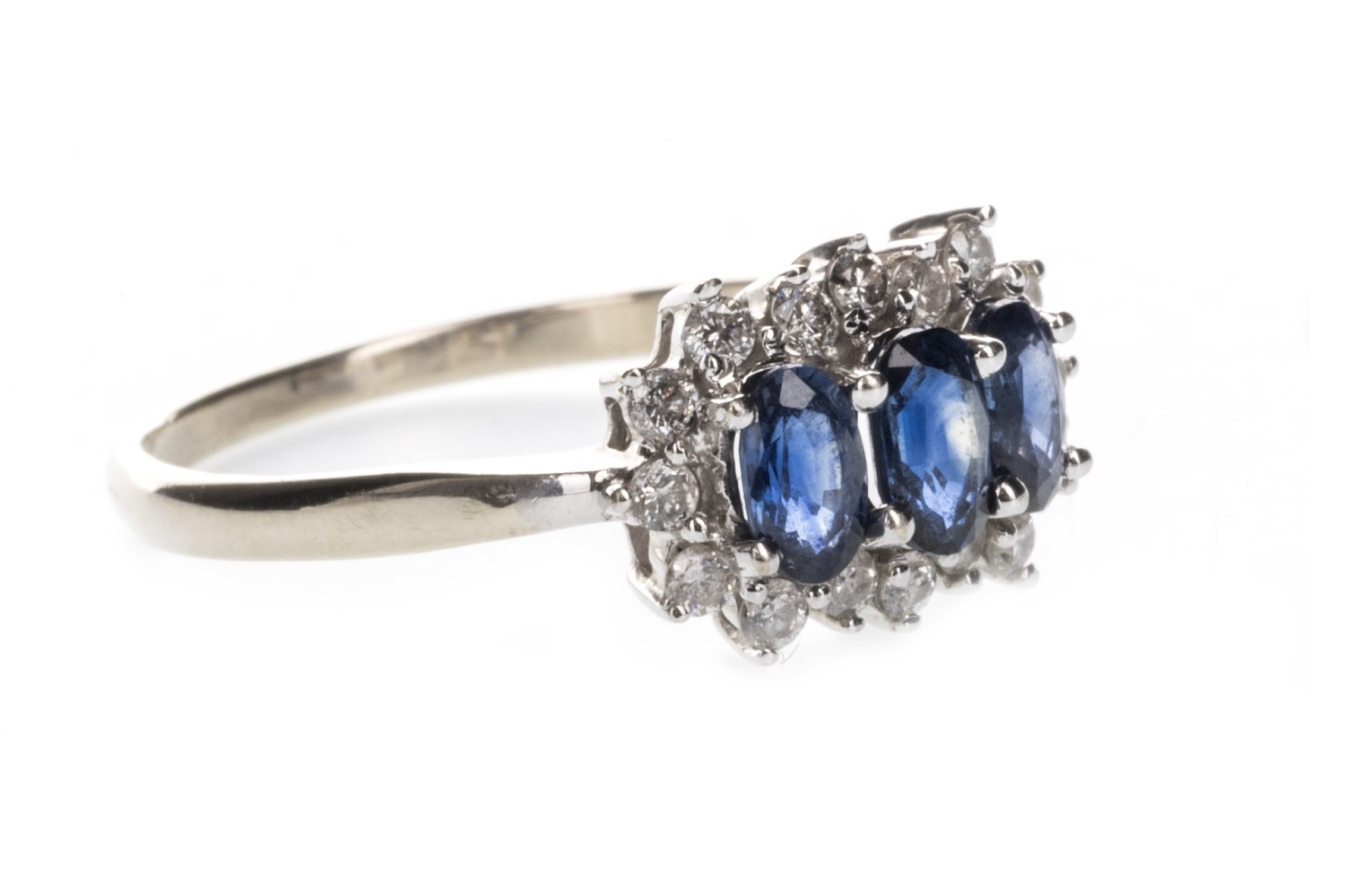 A BLUE GEM AND DIAMOND RING - Image 2 of 2