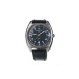 A GENTLEMAN'S HAMILTON MILITARY ISSUE STAINLESS STEEL MANUAL WIND WRIST WATCH