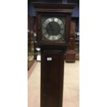 AN EARLY 20TH CENTURY MAHOGANY LONGCASE CLOCK