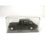 A BOXED SPOT-ON BY TRI-ANG ROYAL ROLLS ROYCE MODEL CAR