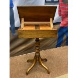 VICTORIAN MAHOGANY OBLONG READING TABLE