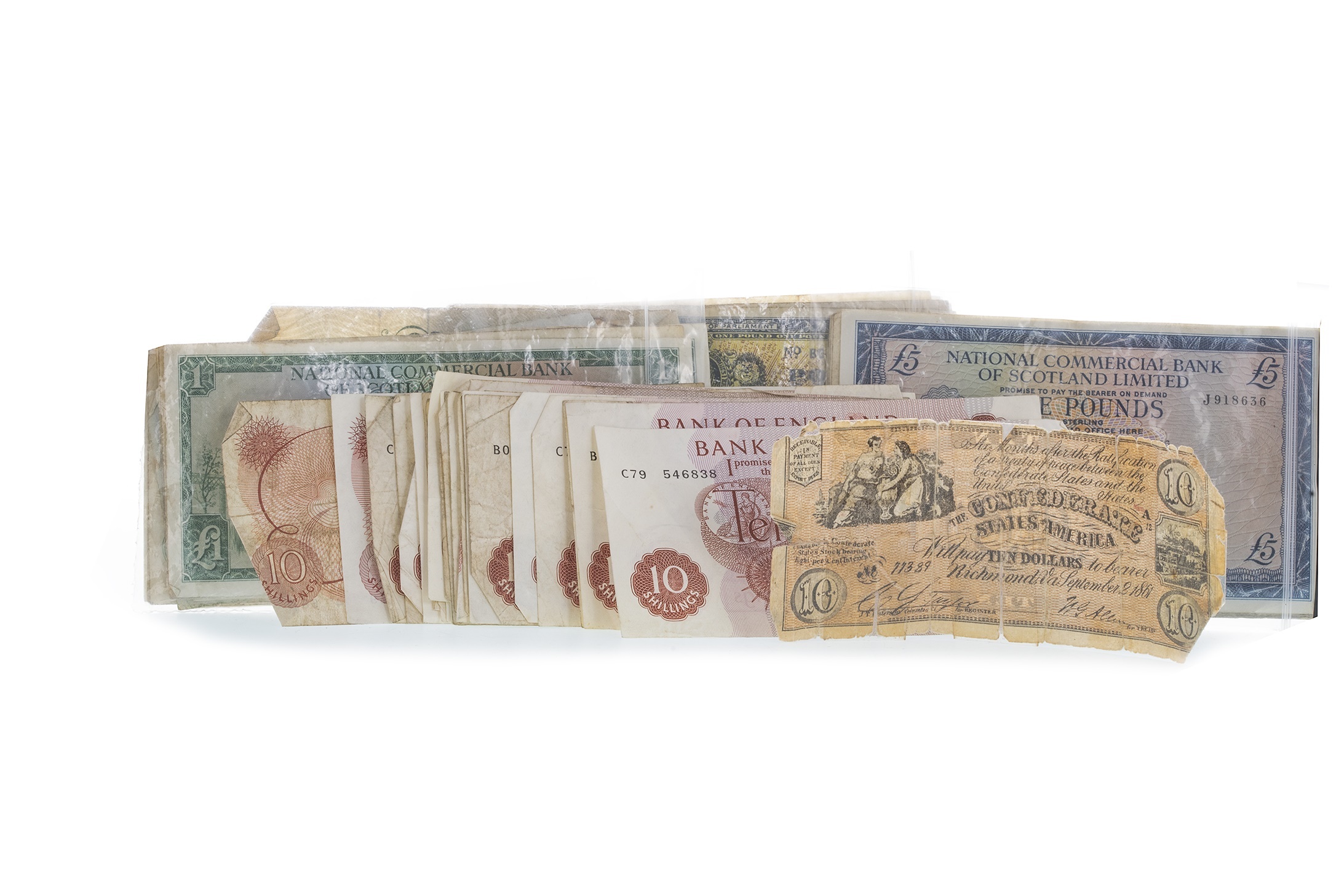 A COLLECTION OF BANKNOTES