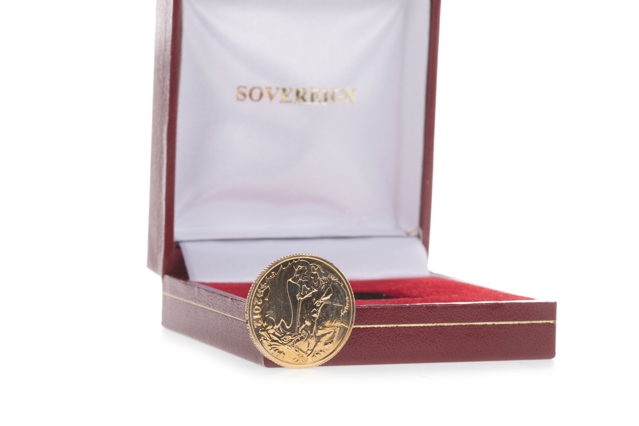 A QUEEN ELIZABETH II (1952 – PRESENT) GOLD SOVEREIGN DATED 2012