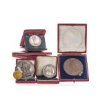 A LOT OF FIVE CASED COINS