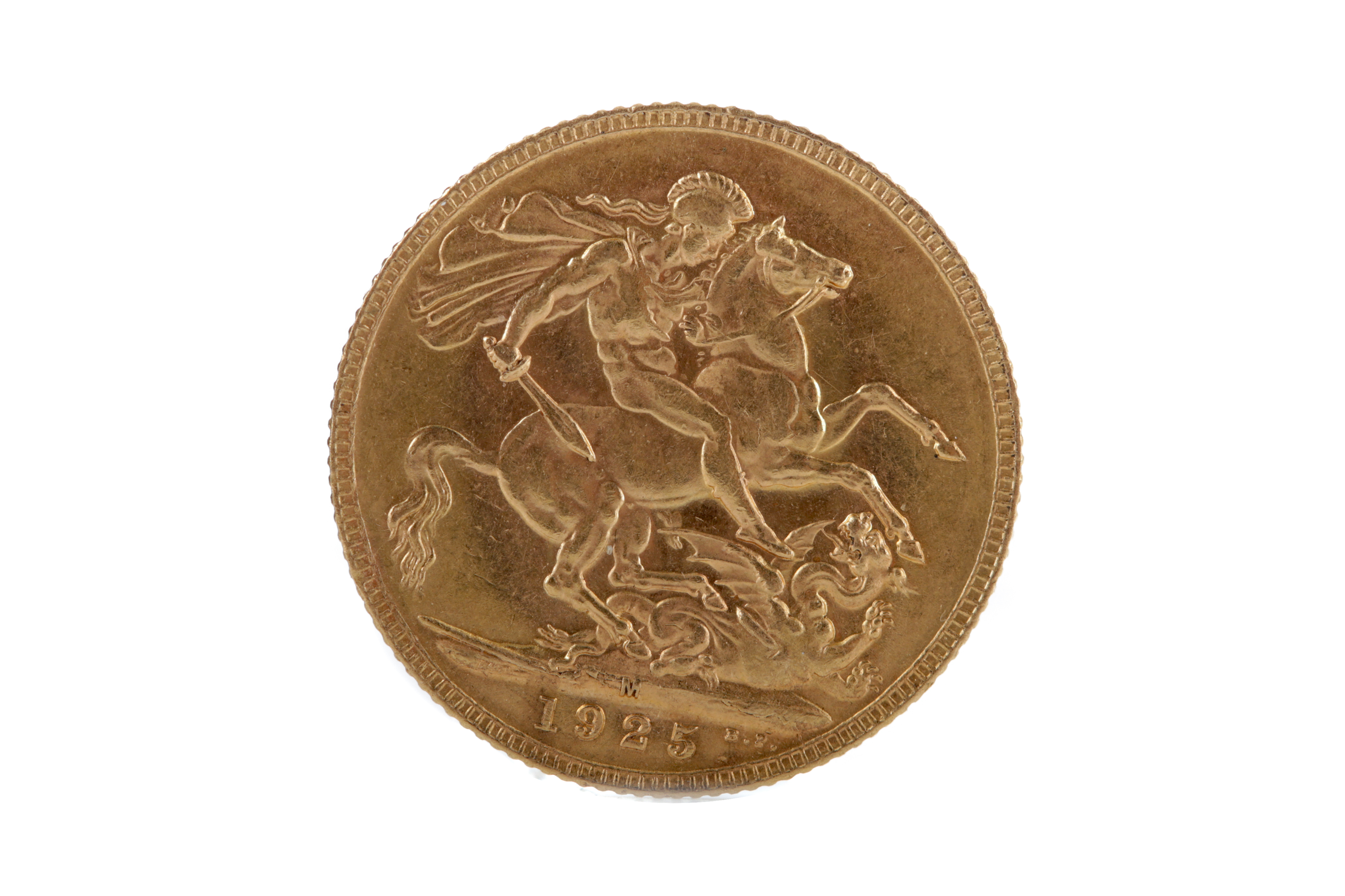 A GEORGE V (1910 - 1936) GOLD SOVEREIGN DATED 1925