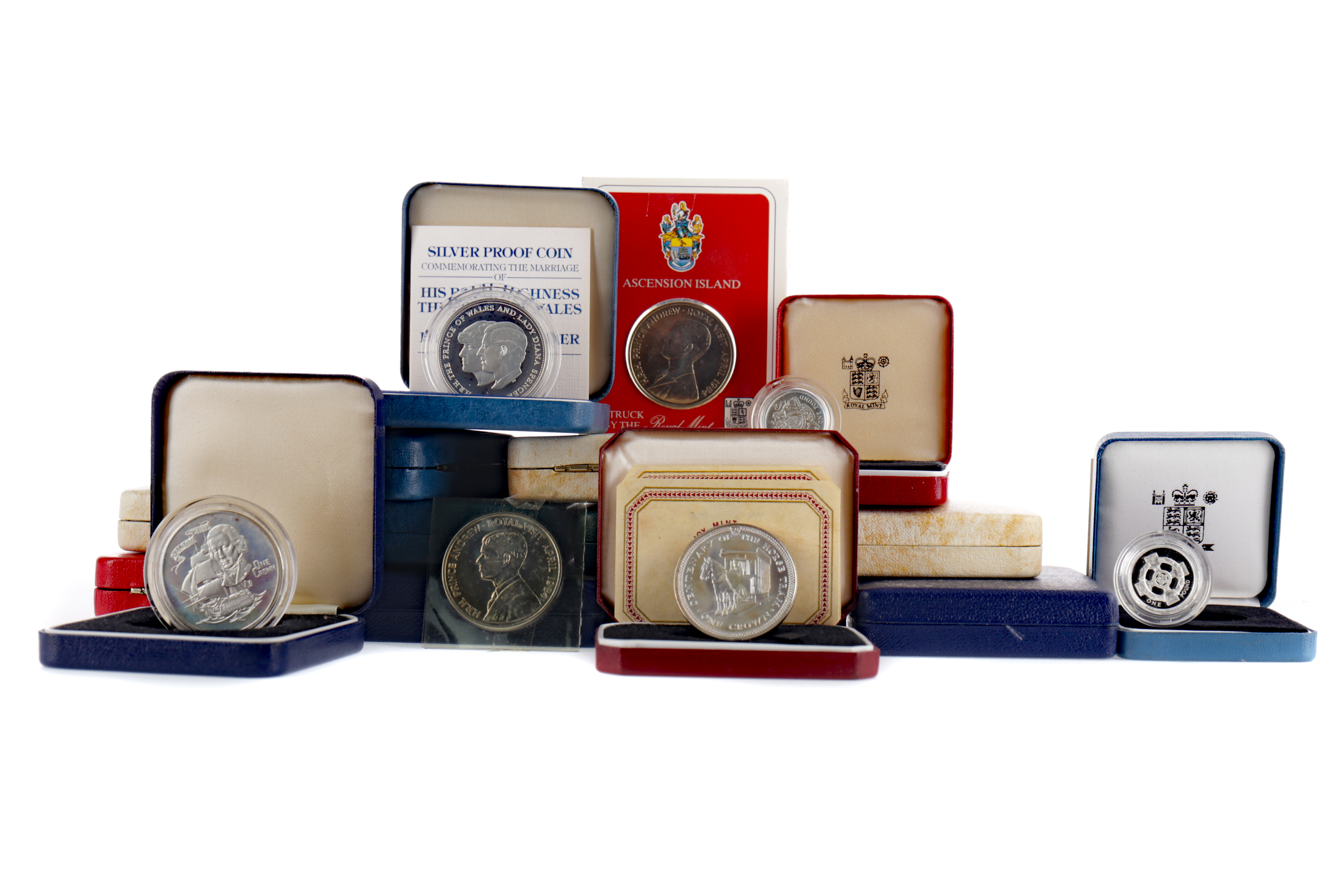 A COLLECTION OF BRITISH SILVER AND OTHER PROOF COINS