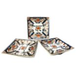 A SET OF FOUR CHINESE IMARI SQUARE DISHES