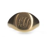 A GENTLEMAN'S SIGNET RING