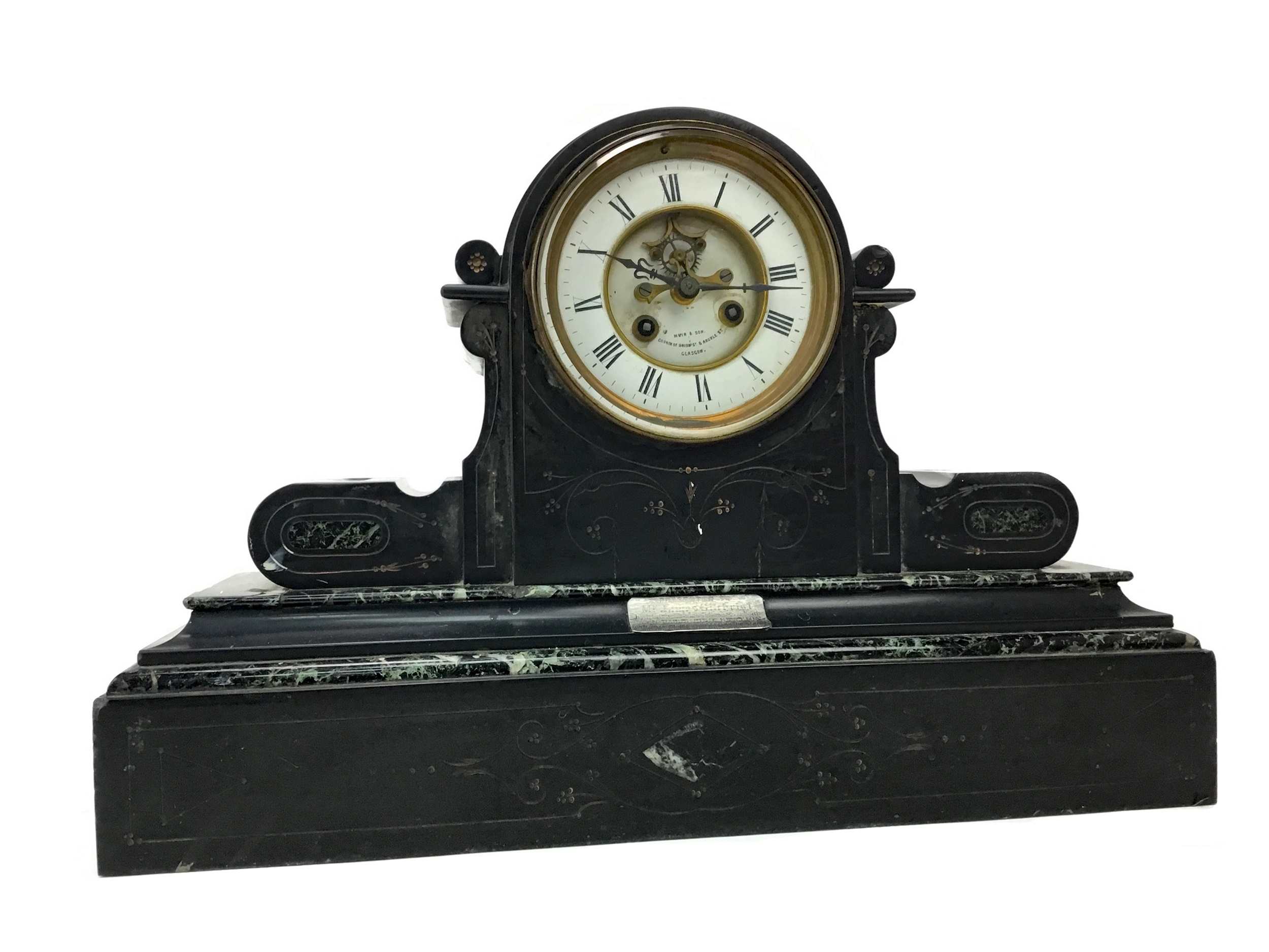 A LATE 19TH CENTURY BLACK SLATE MANTEL CLOCK