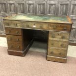 AN EARLY 20TH CENTURY MAHOGANY PEDESTAL WRITING DESK