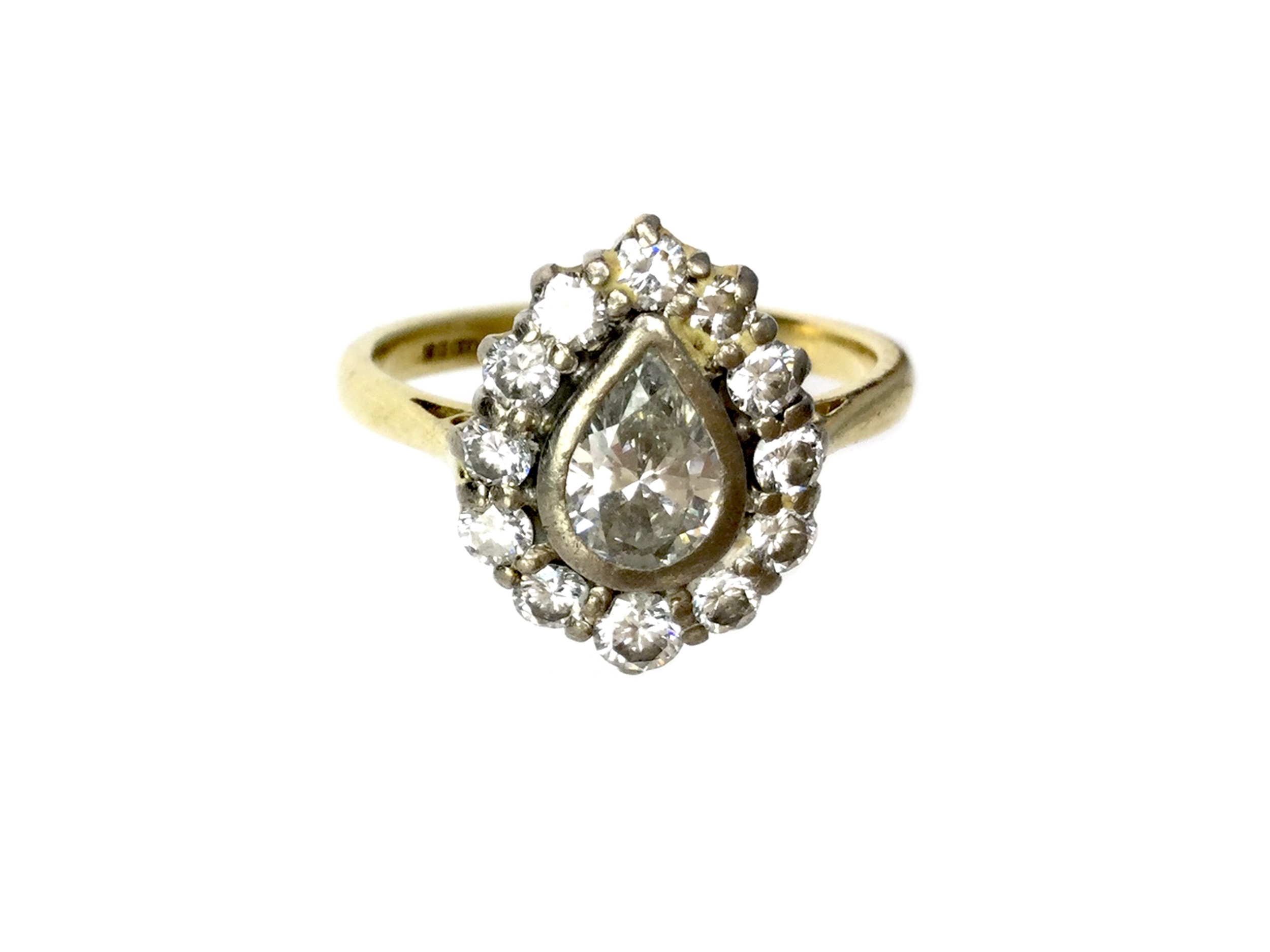 A DIAMOND CLUSTER RING