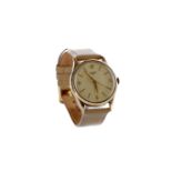 A GENTLEMAN'S LONGINES NINE CARAT GOLD MANUAL WIND WRIST WATCH,