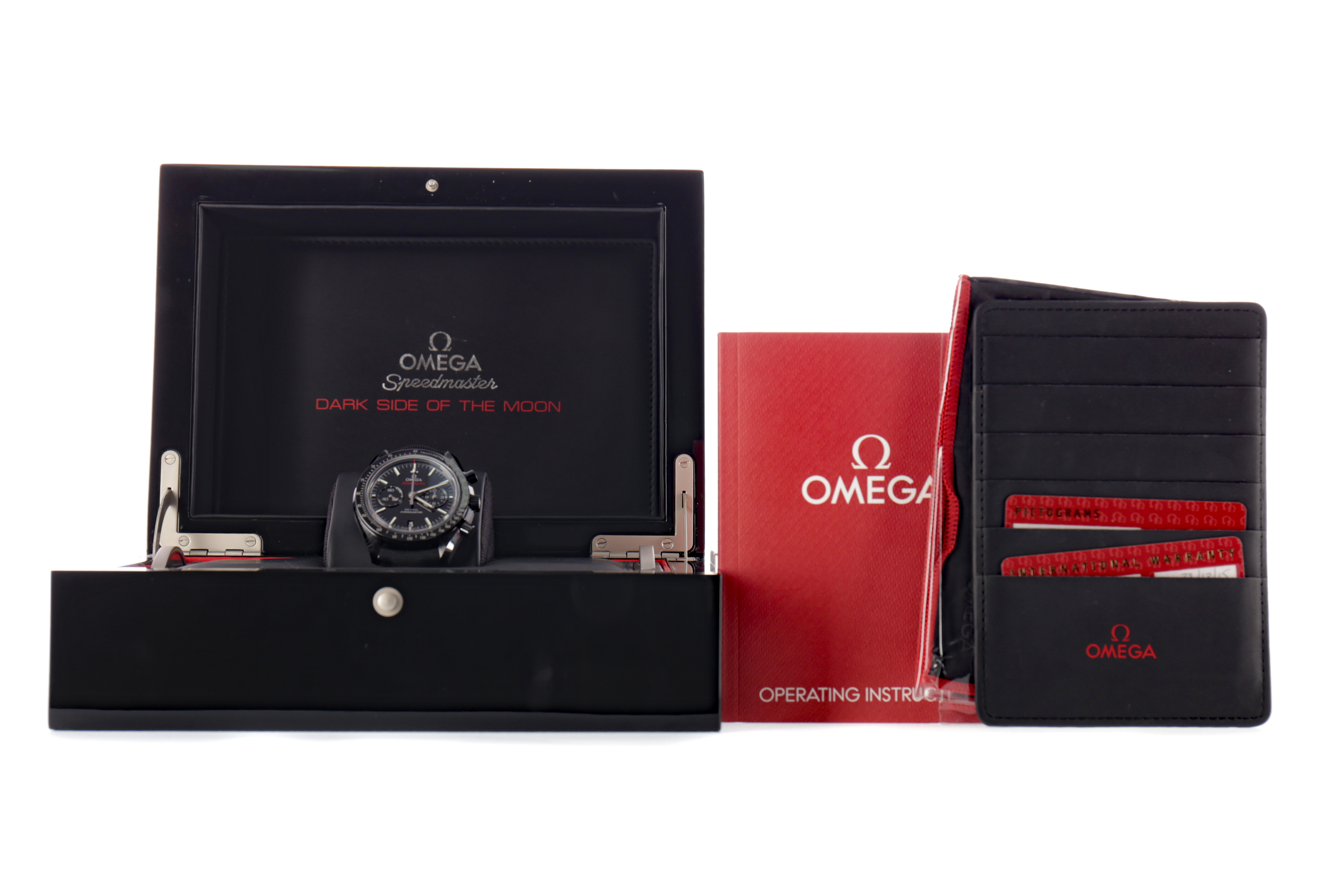 A GENTLEMAN'S OMEGA SPEEDMASTER 'DARK SIDE OF THE MOON' CERAMIC AUTOMATIC WRIST WATCH - Image 3 of 7