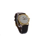 A GENTLEMAN'S LONGINES GOLD PLATED QUARTZ WRIST WATCH