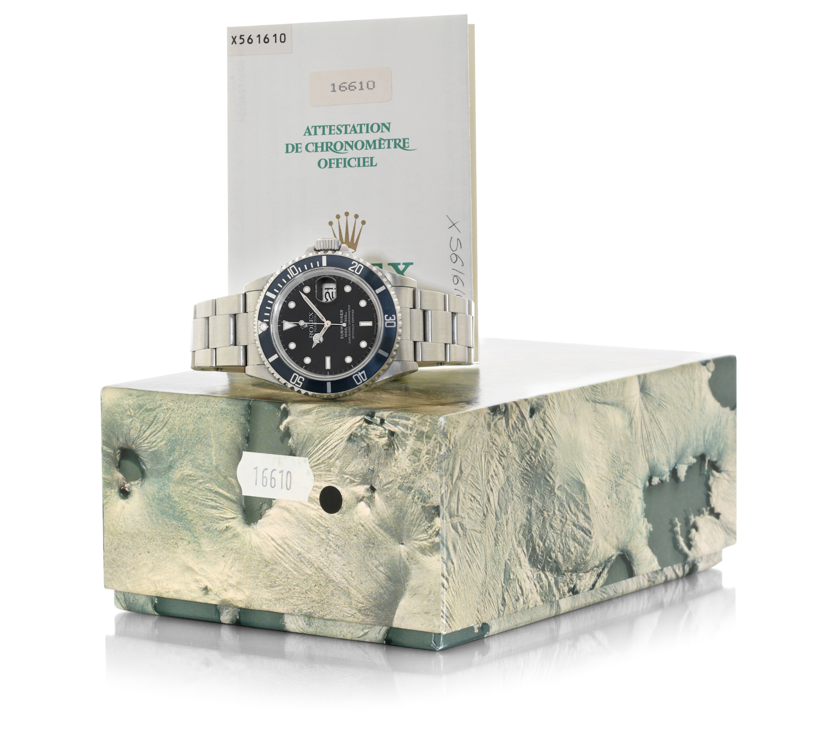 ROLEX OYSTER PERPETUAL DATE SUBMARINER REF. 16610 DEL 1991.