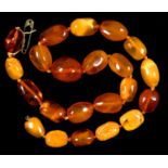 AN AMBER NECKLACE