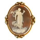 A VICTORIAN SHELL CAMEO BROOCH IN GOLD, IN FITTED CASE