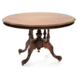 A VICTORIAN MAHOGANY LOO TABLE ON CARVED PEDESTAL, 75CM H