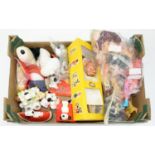 A QUANTITY OF VINTAGE TOYS, INCLUDING A BOXED PELHAM PUPPET, DOLLS, ETC