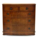 A VICTORIAN MAHOGANY BOW FRONTED CHEST OF DRAWERS, 113CM H X 116CM W