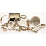 MISCELLANEOUS SILVER ARTICLES, TO INCLUDE PEPPER CASTERS, SPOONS, DISH, BRACELET, ETC, VICTORIAN AND