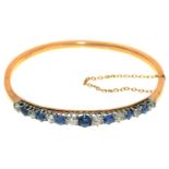 A DIAMOND AND SAPPHIRE BANGLE, THE OLD CUT DIAMONDS 1.5 CT APPROX, IN GOLD, 13.5G