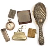 MISCELLANEOUS SILVER AND PLATED ARTICLES, TO INCLUDE A VICTORIAN SILVER COMB HOLDER, 7.5 CM L,