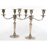 A PAIR OF NEOCLASSICAL STYLE EPNS CANDELABRA, 38 CM H, EARLY 20TH C