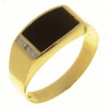AN ONYX AND DIAMOND SIGNET RING, IN 9CT GOLD, 3.5G, SIZE Y½