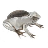 AN EDWARD VII SILVER FROG NOVELTY PIN CUSHION  6cm l, marks rubbed, Birmingham 1908 Typical wear and