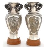 A PAIR OF CHINESE SILVER VASES, 17 CM H, WITH SILVER GILT DECORATION, MARKED IN CHINESE, OM FIXED
