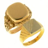 A GOLD SIGNET RING, MARKED 750, 5G AND ANOTHER GOLD SIGNET RING, UNMARKED, 7.5G, SIZES P, N LIGHT