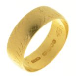AN 18CT GOLD WEDDING RING, LONDON 1963, 4.5G, SIZE N SURFACE WEAR CONSISTENT WITH AGE AND USE