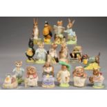 SEVEN BESWICK FIGURES OF BEATRIX POTTER CHARACTERS AND TEN ROYAL ALBERT EXAMPLES, VARIOUS SIZES,