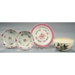 A CREAMWARE SMALL PLATE, PAINTED WITH FLOWERS IN BRIGHT CARMINE PINK SCALE BORDER, 17CM D, C1790,