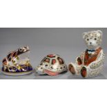 THREE ROYAL CROWN DERBY IMARI PAPERWEIGHTS - TEDDY BEAR, TOAD AND TORTOISE, 11CM H AND SMALLER,