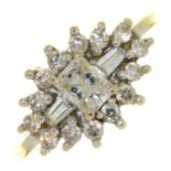 A DIAMOND CLUSTER RING WITH LARGER CENTRAL EMERALD CUT DIAMOND, IN WHITE GOLD, MARKED 750, 6.5G,