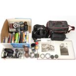 MISCELLANEOUS PHOTOGRAPHIC EQUIPMENT, TO INCLUDE CANON EOS 600 CAMERA WITH MAKER’S 35-105MM F3.5-4.5