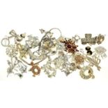 A QUANTITY OF 20TH C VINTAGE PASTE SPRAY BROOCHES, MARCASITE ARTICLES AND OTHER COSTUME JEWELLERY