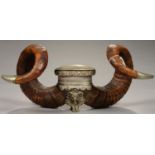 A VICTORIAN EPNS MOUNTED RAM'S HORN TABLE SNUFF MULL, 42CM L Plating rubbed but complete and un-