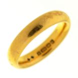 A 22CT GOLD WEDDING RING, 7.4G, SIZE J½ Slight wear scratches