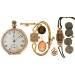 A 9CT GOLD GEOMETRIC LADY'S WRISTWATCH, A CAMEO PENDANT IN GOLD, MARKED K14, A PIERCED GOLD PENDANT,