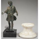 A BRONZED RESIN STATUETTE AFTER THE ANTIQUE, ON BLACK MARBLE PLINTH, 19CM H AND A TURNED STATUETTE