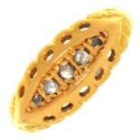 A CHIP DIAMOND FIVE STONE RING, SPLIT SET IN 18CT GOLD, C1910, MARKS RUBBED, 2.5G, SIZE I½ Light