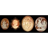 A CAMEO BROOCH, THE OVAL SHELL CARVED WITH THE JUDGEMENT OF PARIS, MOUNTED IN GOLD, 46MM, MARKED