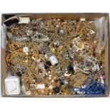 MISCELLANEOUS COSTUME JEWELLERY Many items in good condition