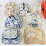 SEVEN VARIOUS STAFFORDSHIRE EARTHENWARE CHEESE DISHES AND COVERS, TO INCLUDE FIELDING'S CROWN DEVON,